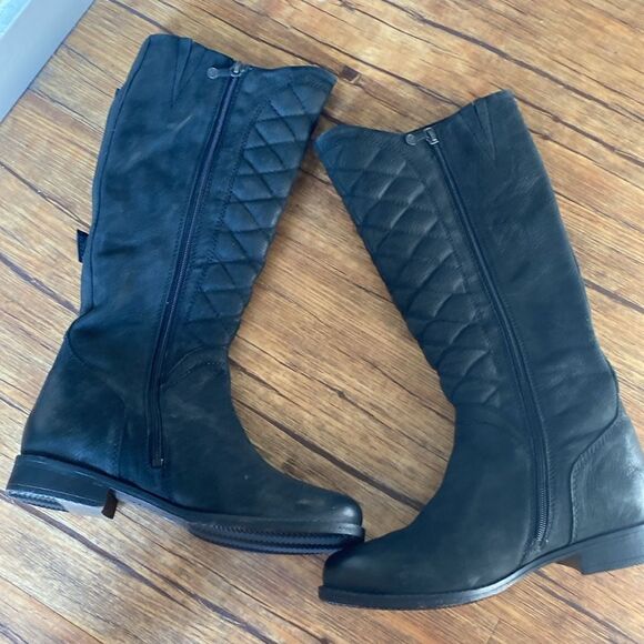 Size 40 MARC Tall Black Leather Quilted Boots - Picture 2 of 5